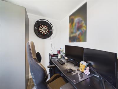 Picture 18